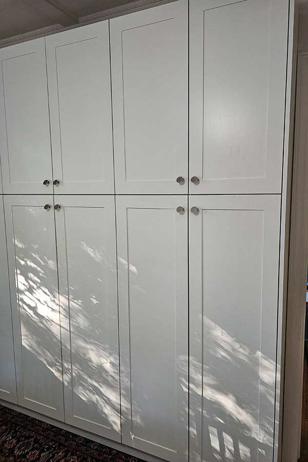 Elegant Kitchen Pantry Cabinets in Mississauga